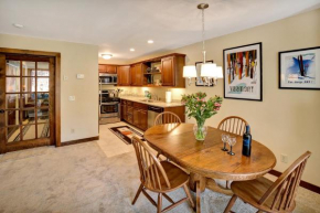 Ski on ski off right from your door nicely decorated 2 bedroom, Sunrise L3